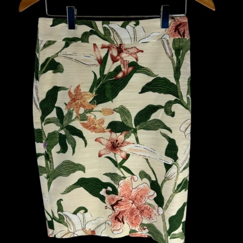 Ann Taylor Garden‎ Ivory Tiger Lily Pink/Green Pencil Skirt Sz 0 - Picture 2 of 6